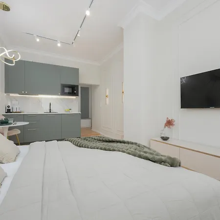 Elegant Apartments Grojecka In Warsaw By Noclegi Renters Exteriér fotografie
