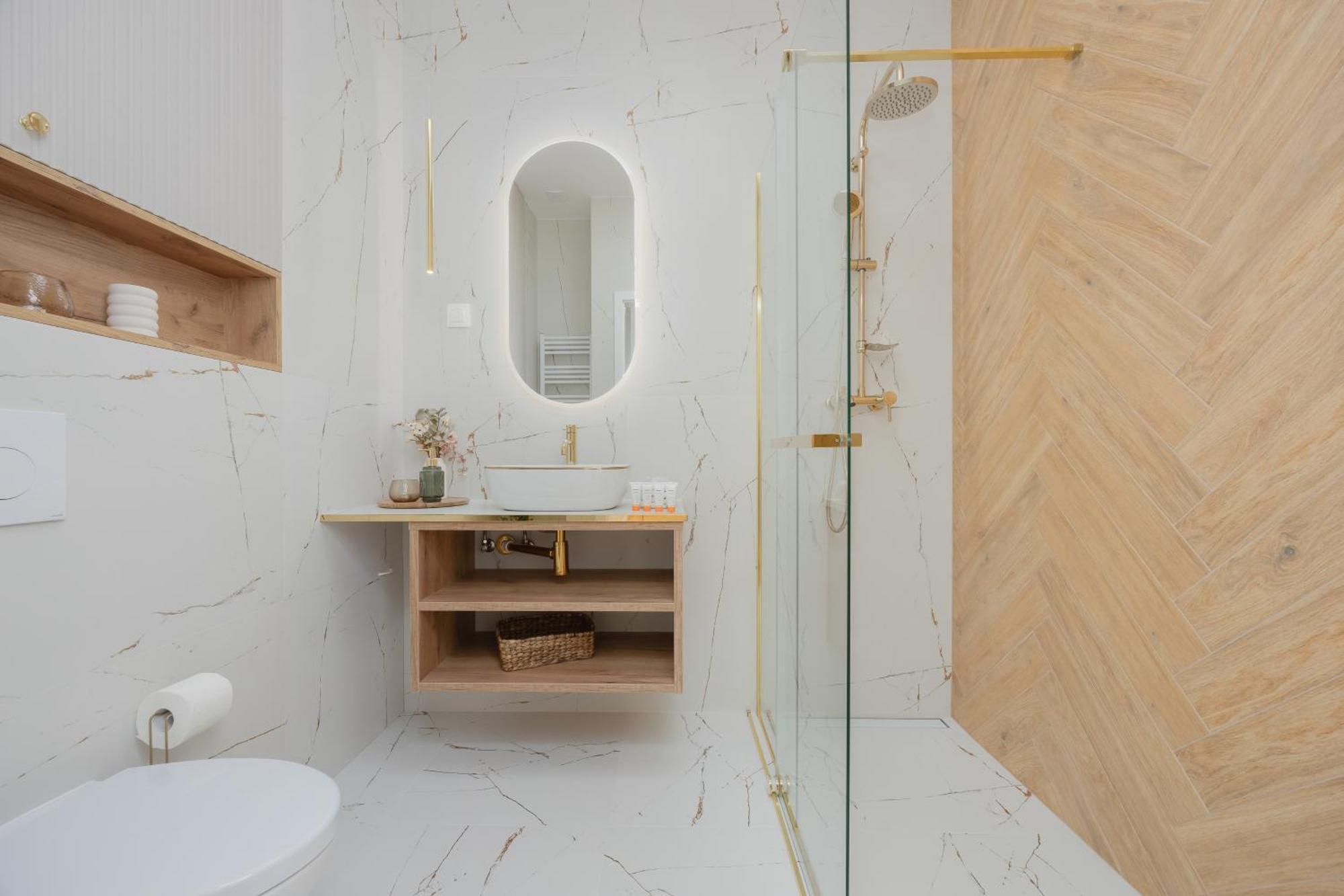 Appartamento Elegant Grojecka In By Renters