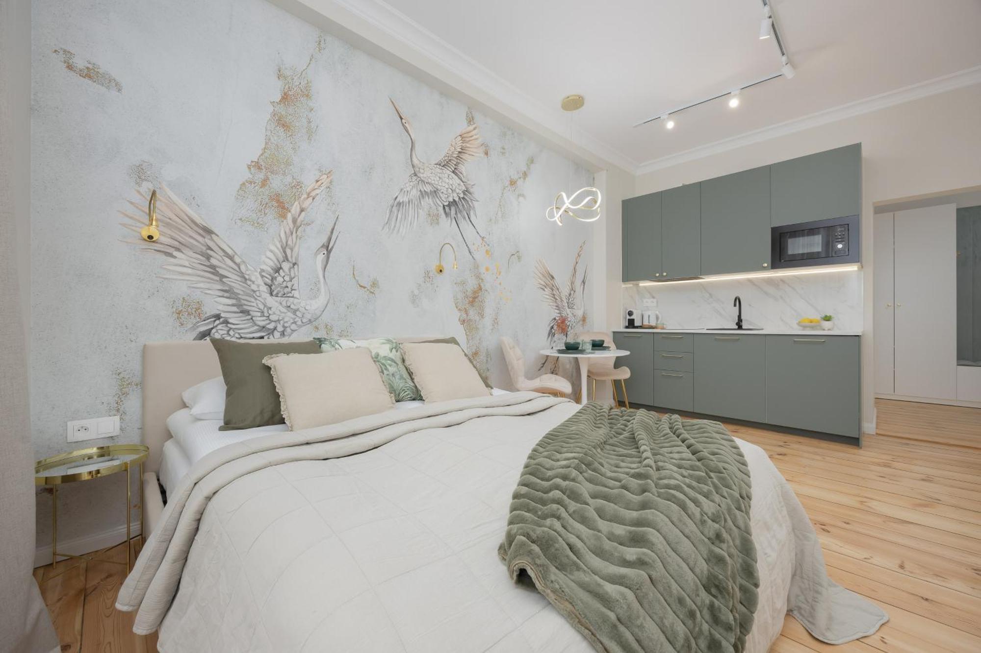 Elegant Grojecka In By Renters Appartamento