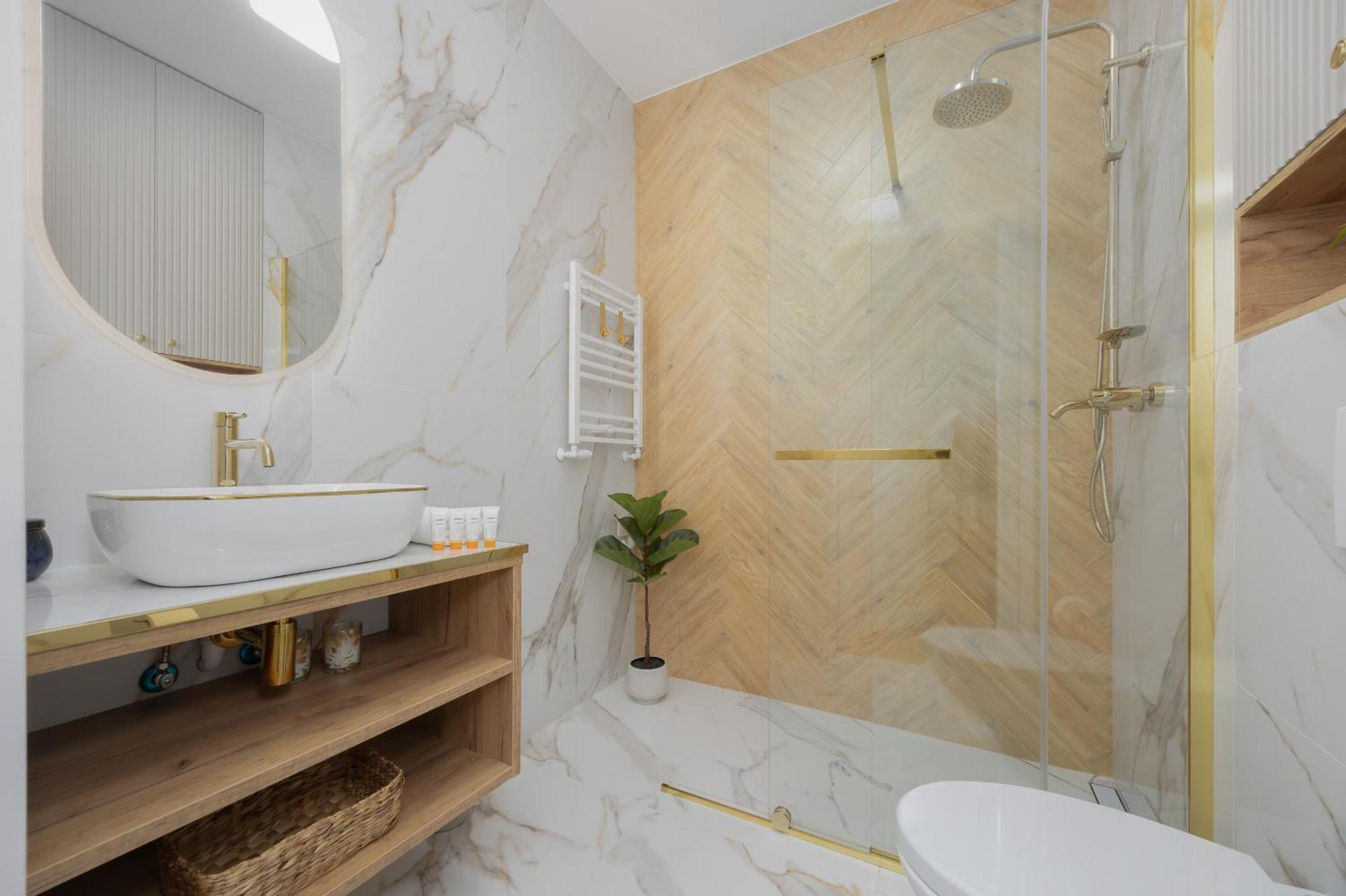 Apartament Elegant Grojecka In By Renters Warszawa