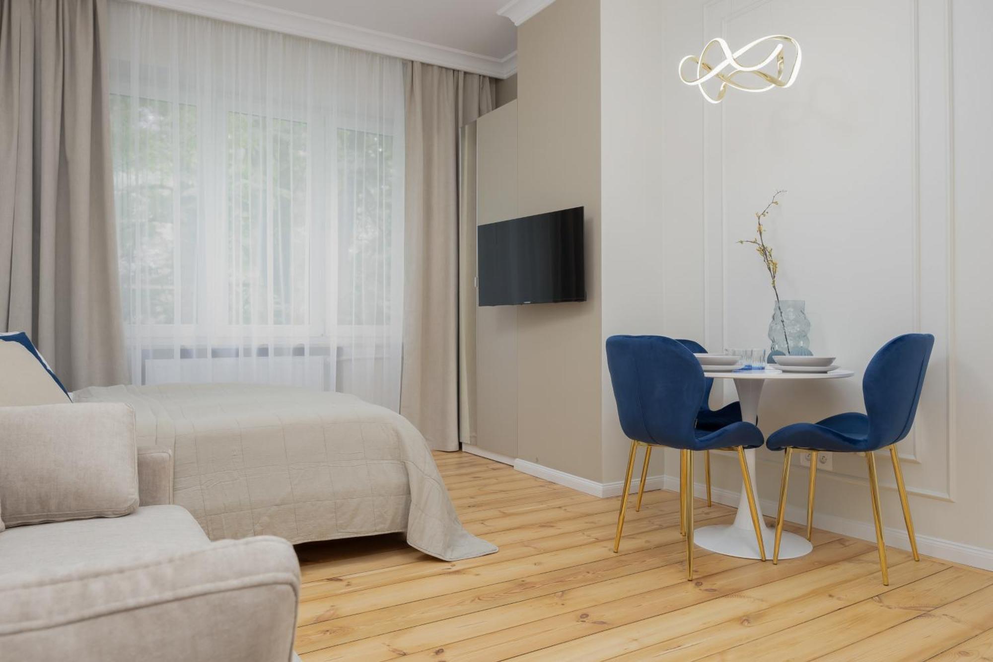 Elegant Grojecka In By Renters Appartamento Varsavia